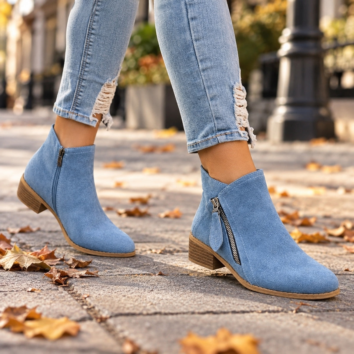 Leona – Women's Comfort Boots, worn on a walk