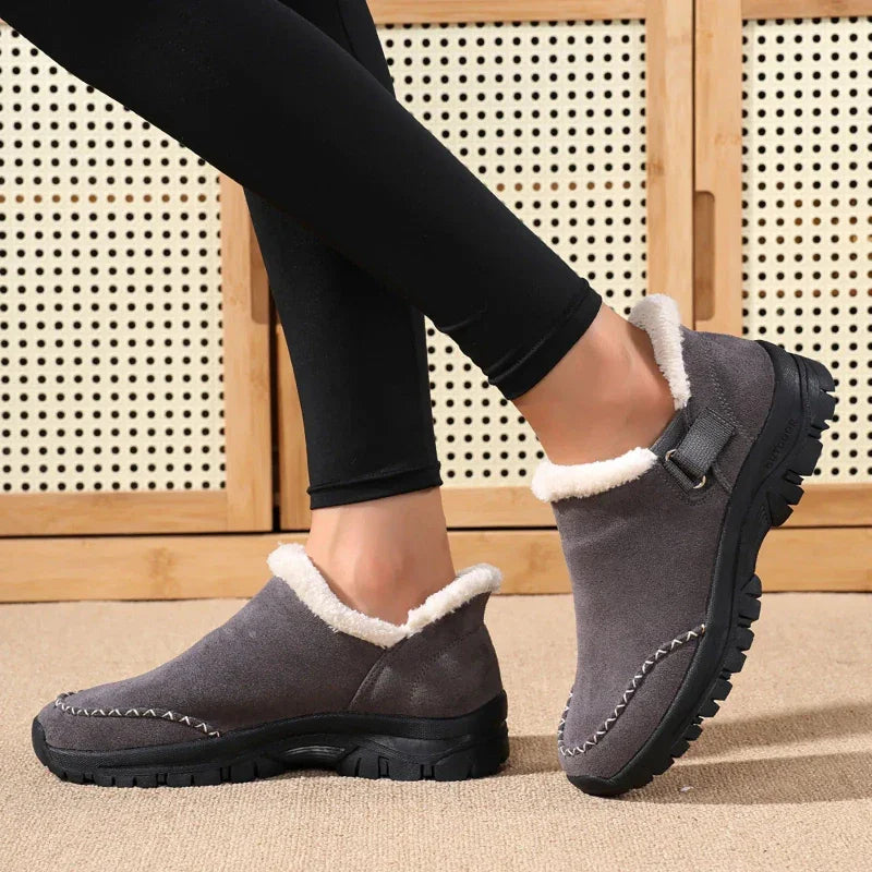 Unisex Plush Lined Slip-On Sneakers Winter