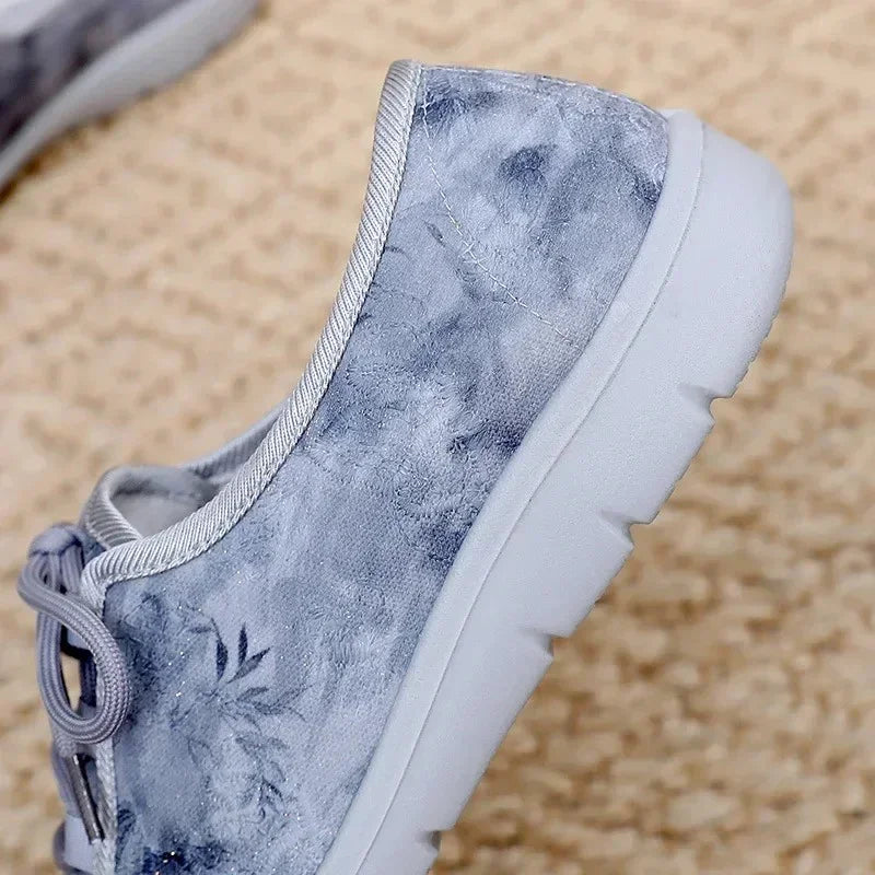 Women's Wide Toe Box Floral Fabric Walking Shoes