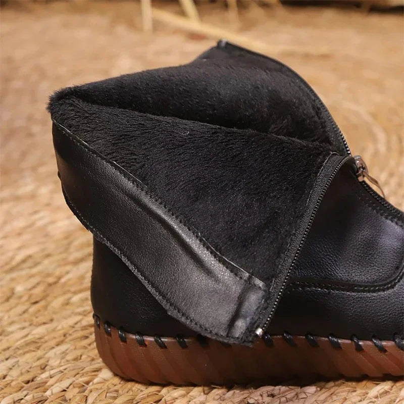 Jesse – Unisex Wide Calf Boots with a Stretch Shaft