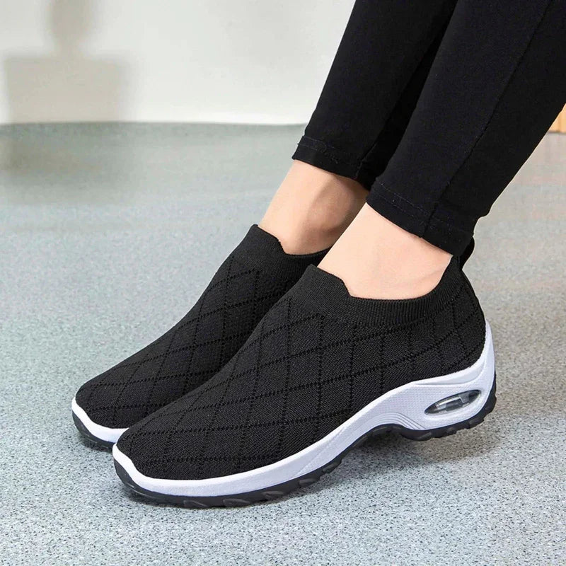 Women's Lightweight Walking Shoes with Memory Foam