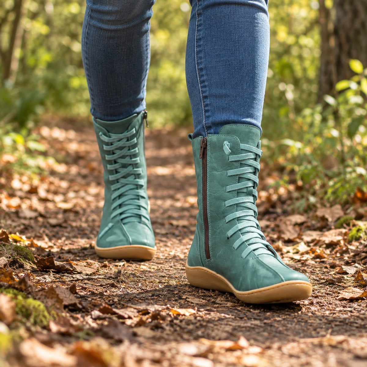 Webster – Unisex Comfort Boots, worn on a walk