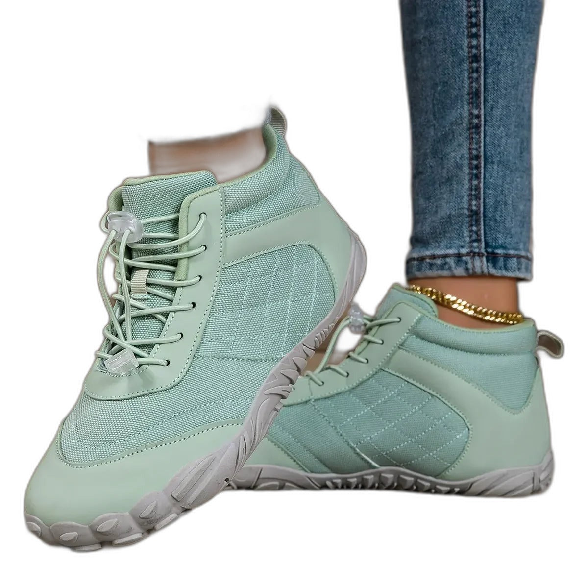 Marla – Women's Nursing Sneakers with a Non-Slip Sole