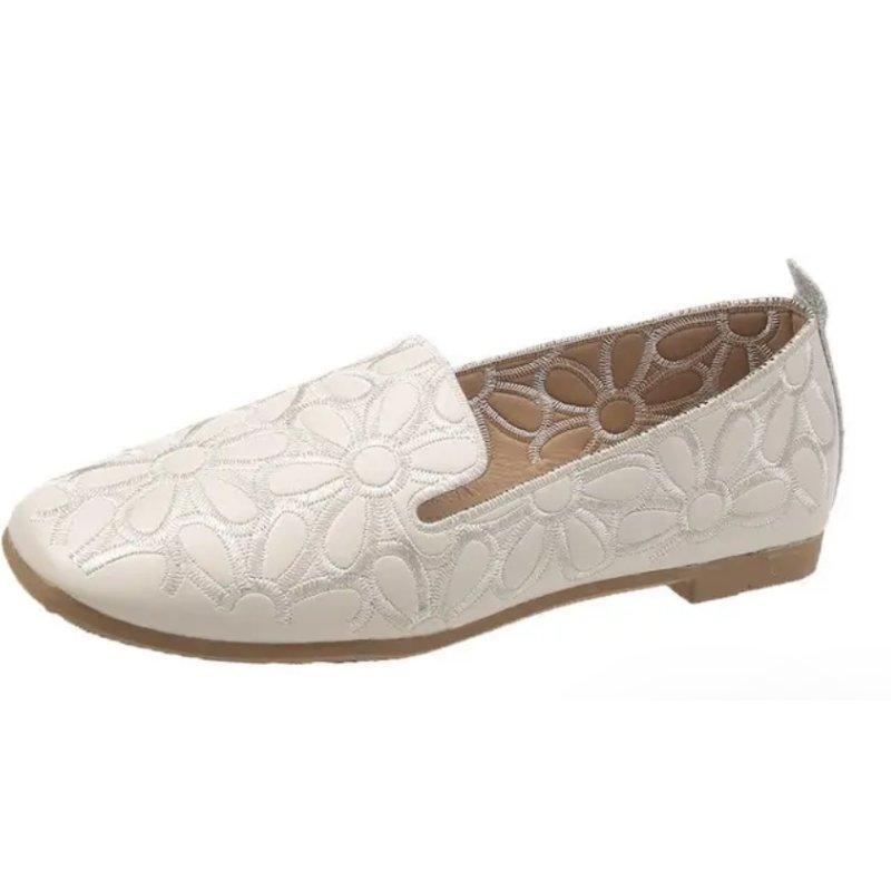 Women's Wide Fit Ballet Flats Embroidered