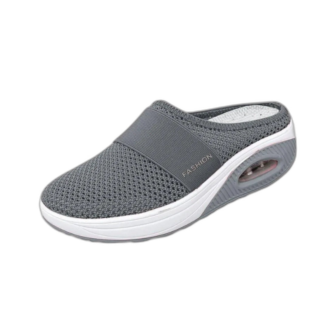 Jeanne – Women's Nursing Clogs for 12-Hour Shifts