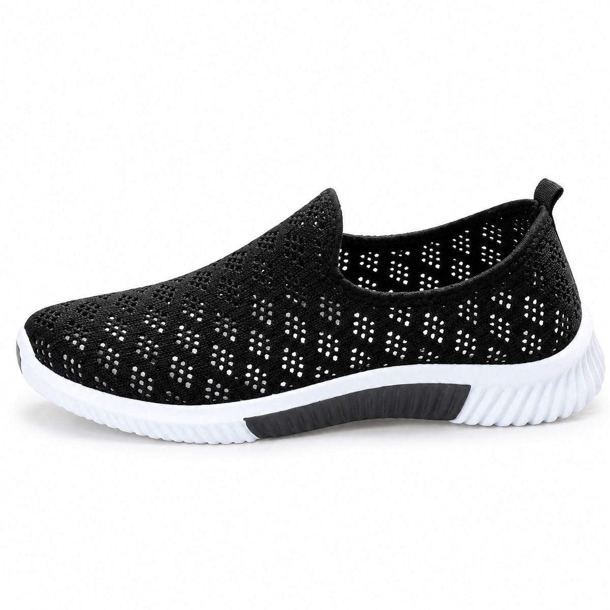 Wood – Unisex Wide Toe Box Sneakers in Black