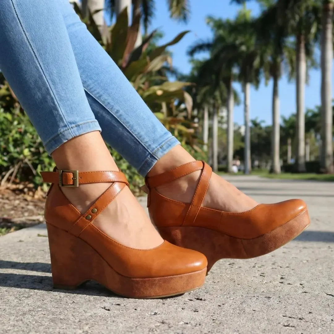 Lena – Women's Comfortable Sandals with an Adjustable Strap