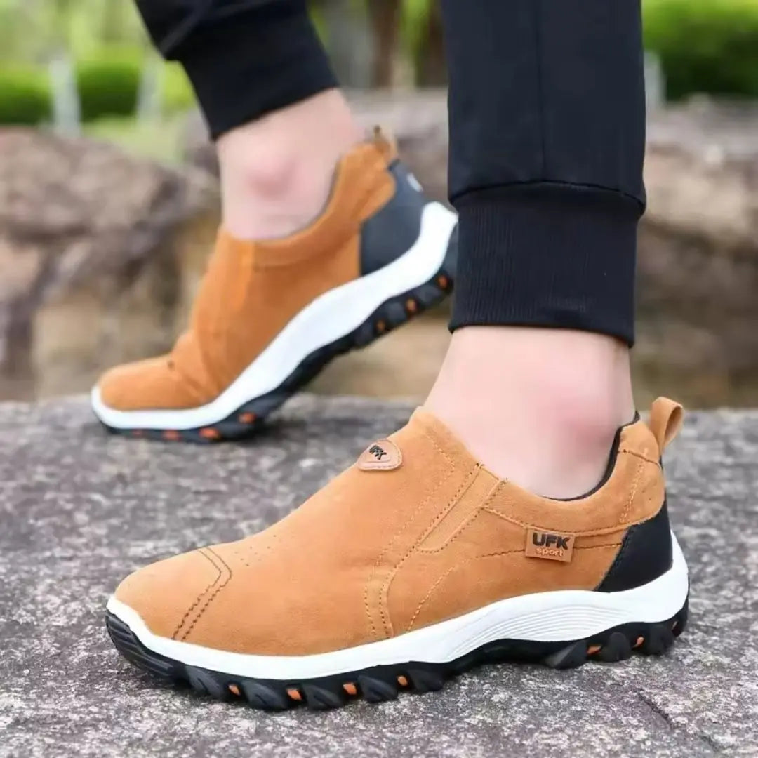 Jeffery – Men's Slip-On Shoes with a Stretch Upper