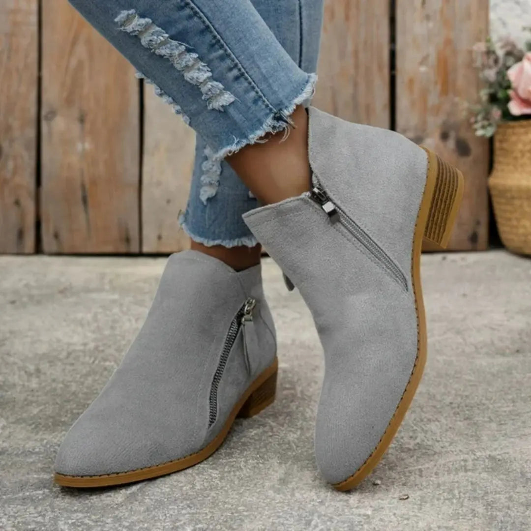 Joanna Women's Zipper Boots