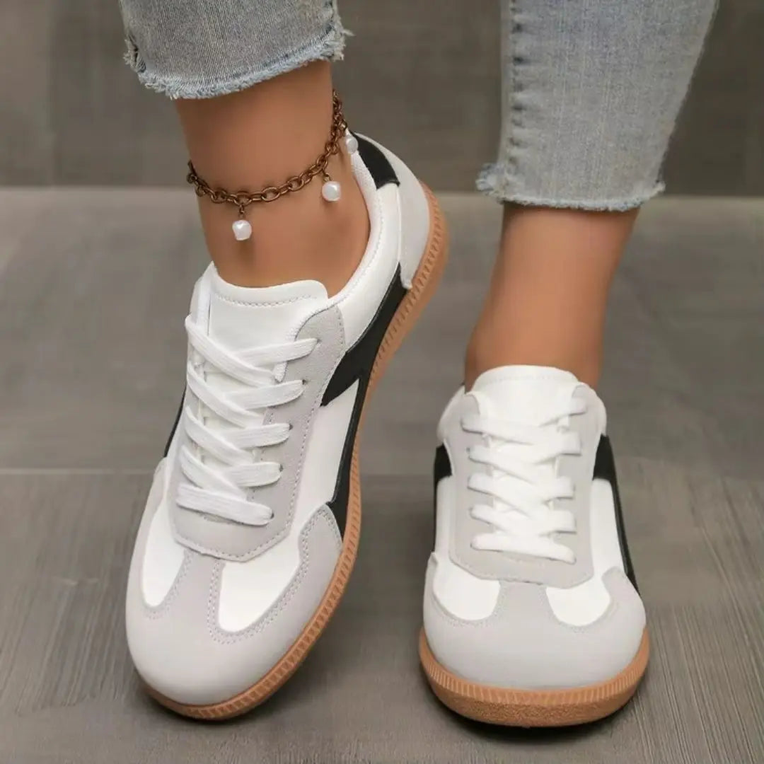 Livia Women's Leather Lifestyle Sneakers