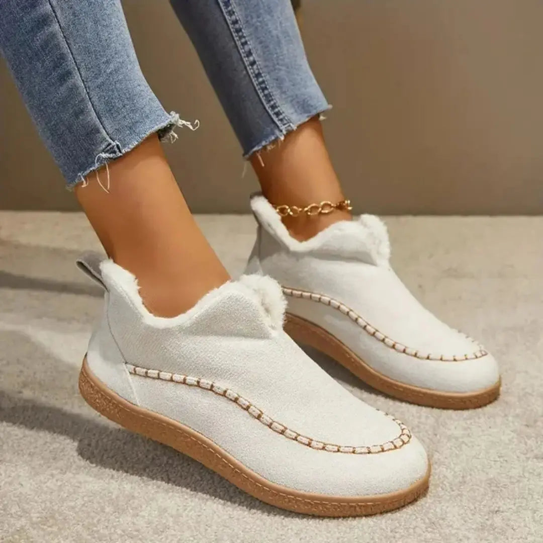 Winslet Women's Round Toe Ankle Boots