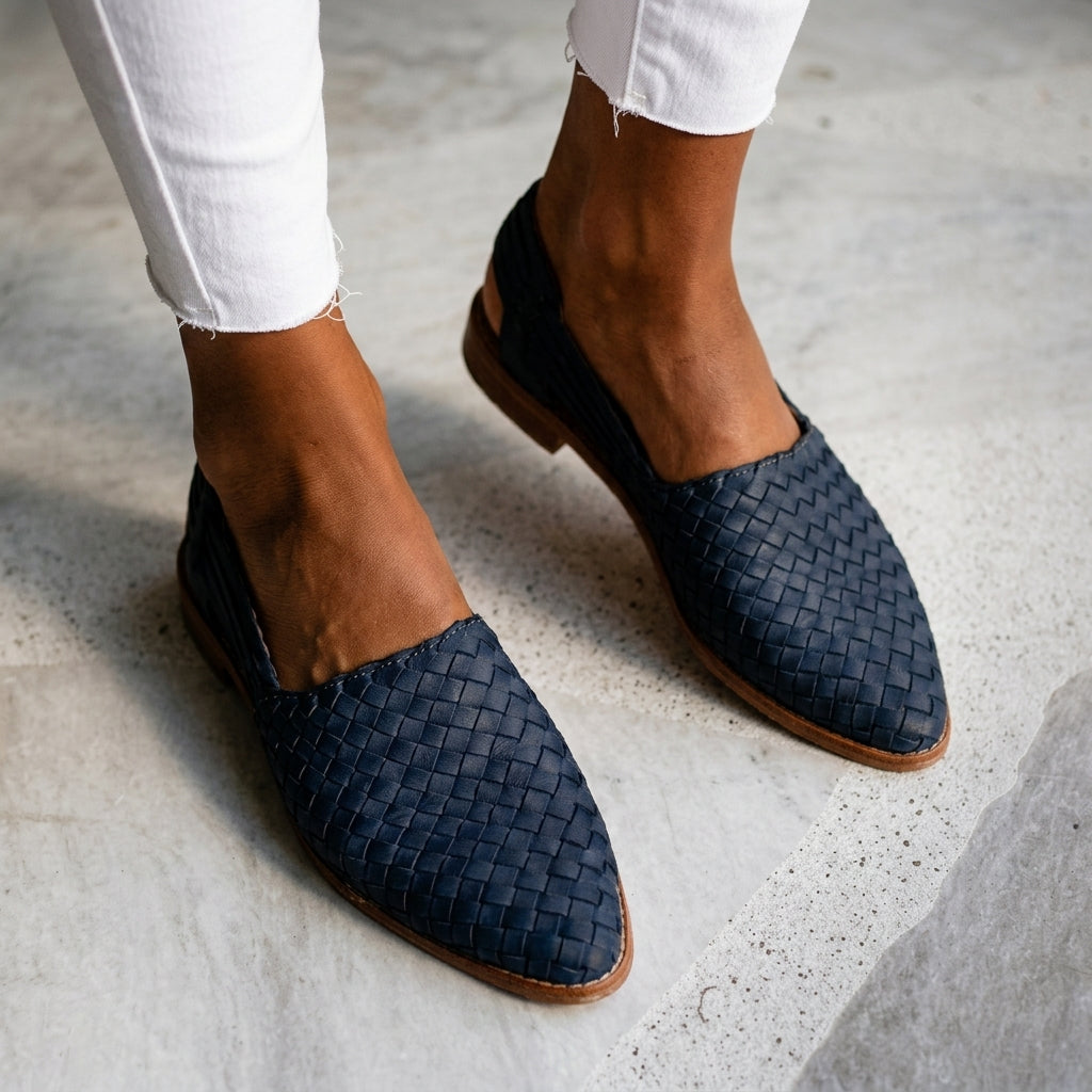 Comino Orthopedic Woven Loafers