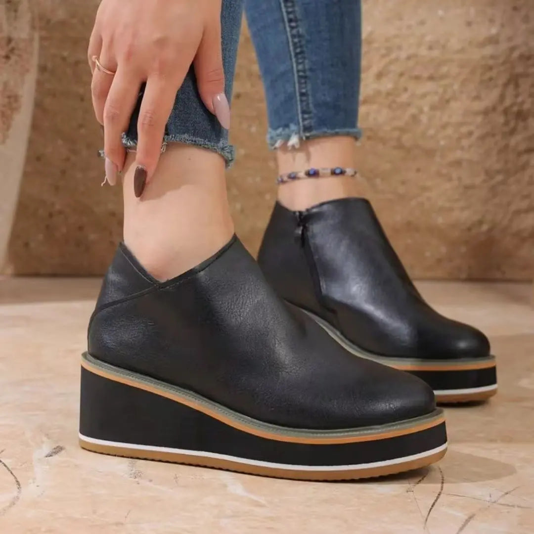 Jacqueline Women's Waterproof Shoes