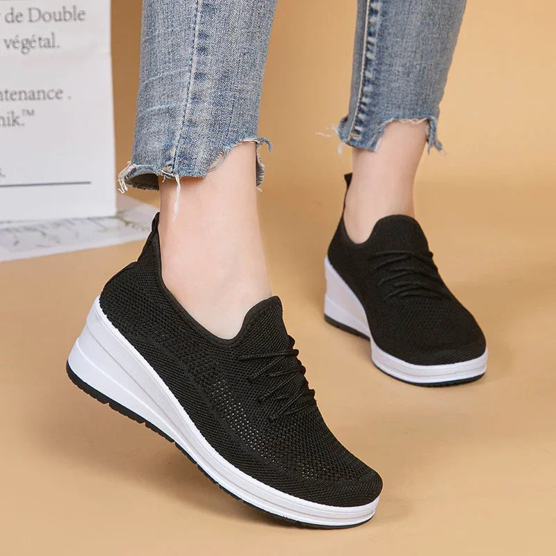 Women's Platform Sneakers Cushioned Wide Fit