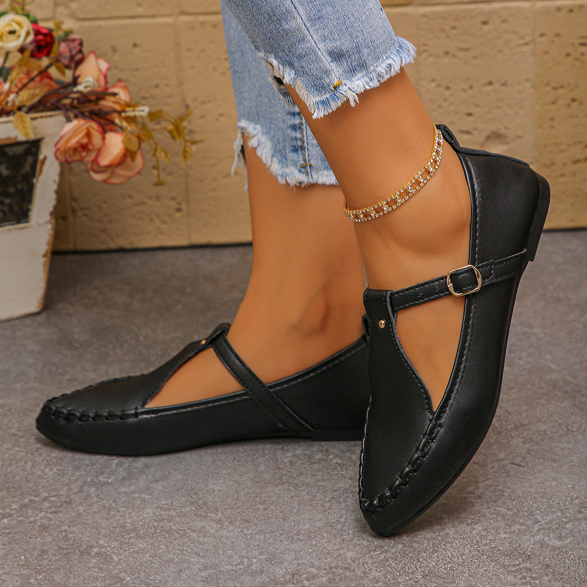 Heidi – Women's Slip-On Shoes with a Stretch Upper