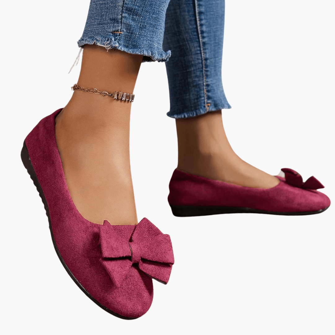 Women's Slip-On Loafers with Bow Detail and Flat Sole