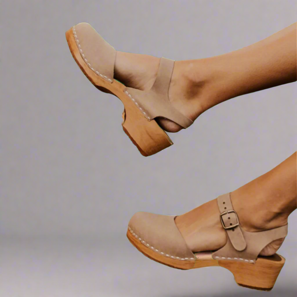 April – Women's Nursing Clogs with a Non-Slip Sole