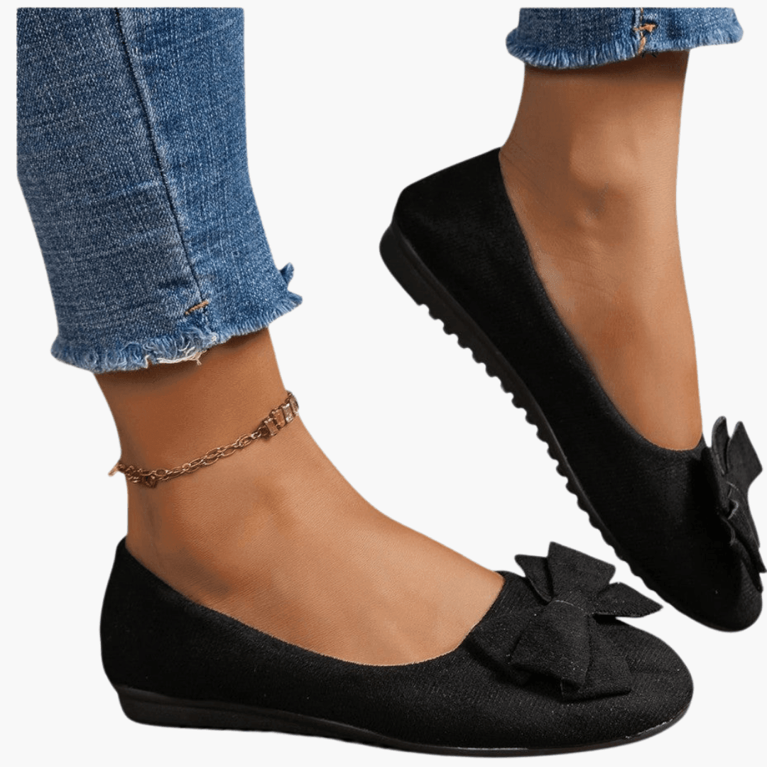 Women's Slip-On Loafers with Bow Detail and Flat Sole