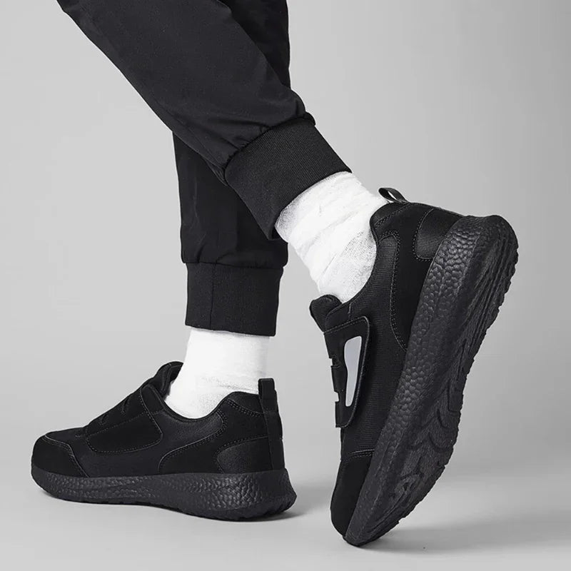 Women's Extra Wide Fit Adjustable Sneakers