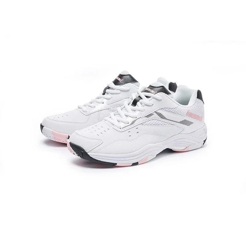 Lightweight Sports Shoes with Wide Toe Box