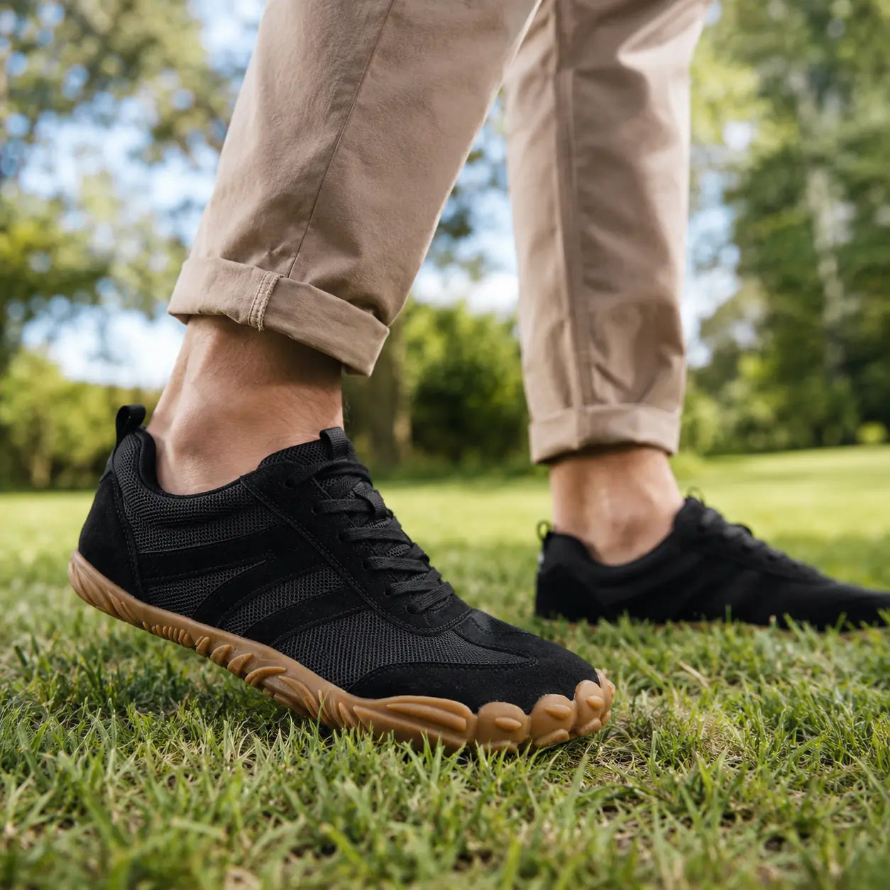 Carey – Unisex Barefoot Shoes with a Thin Flexible Sole