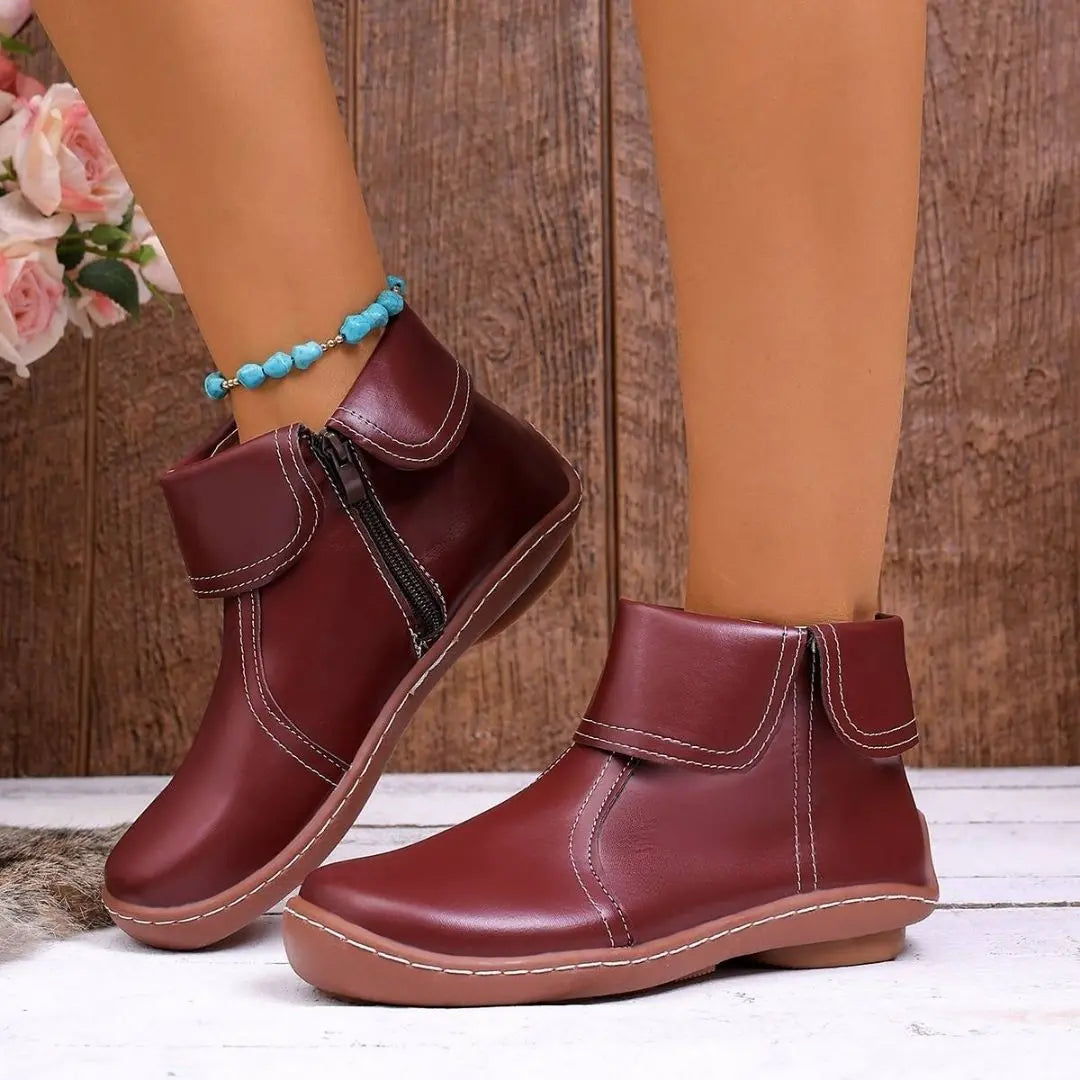 Maureen – Women's Comfort Boots with a Soft Lining