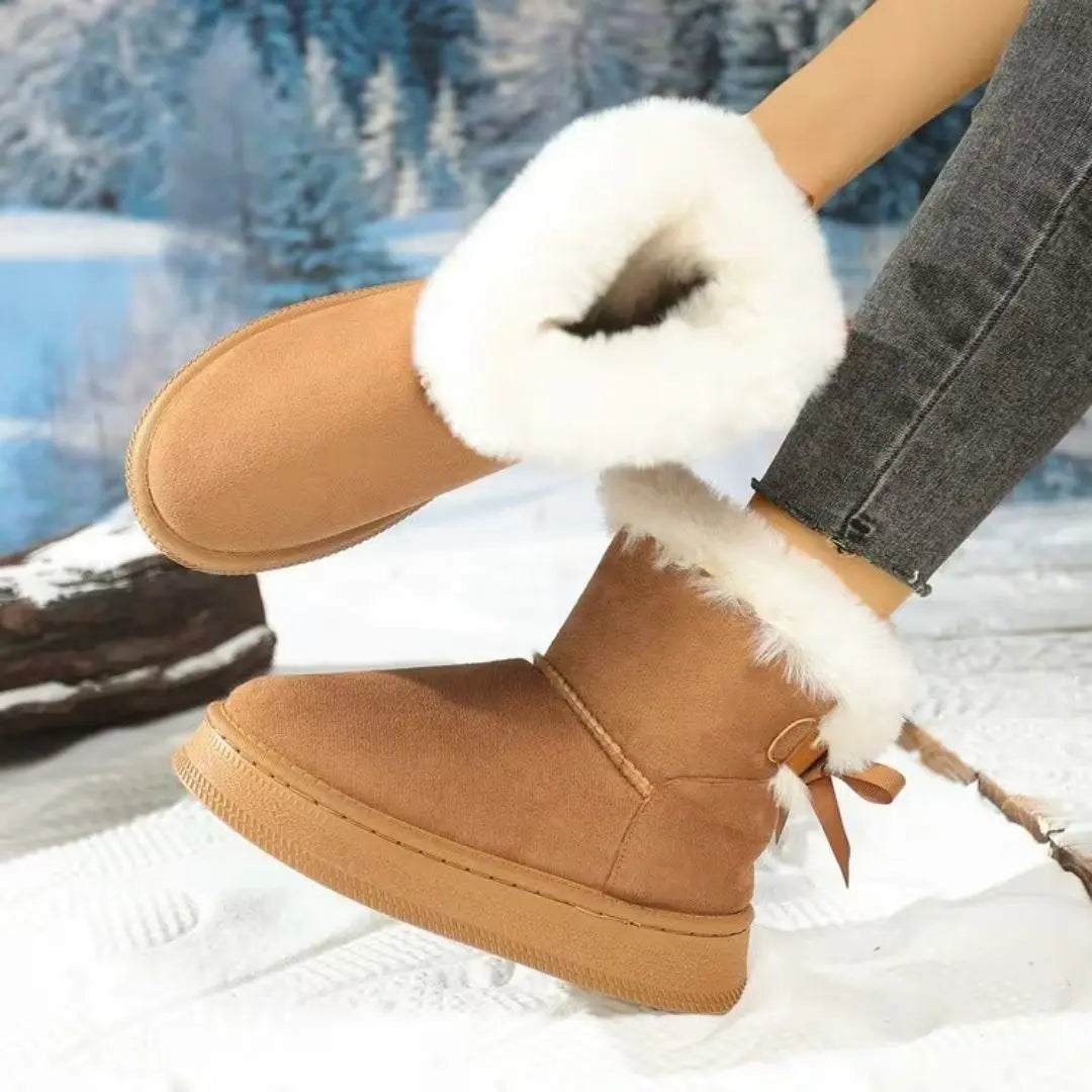 Lora – Women's Comfort Boots with a Cushioned Insole