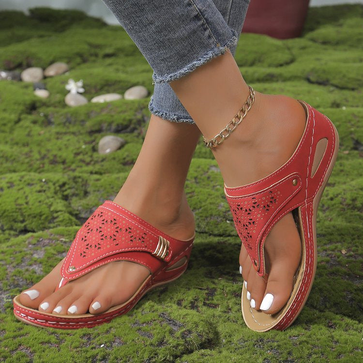 Women's Orthopedic Walking Sandals with Arch Support and Adjustable Straps