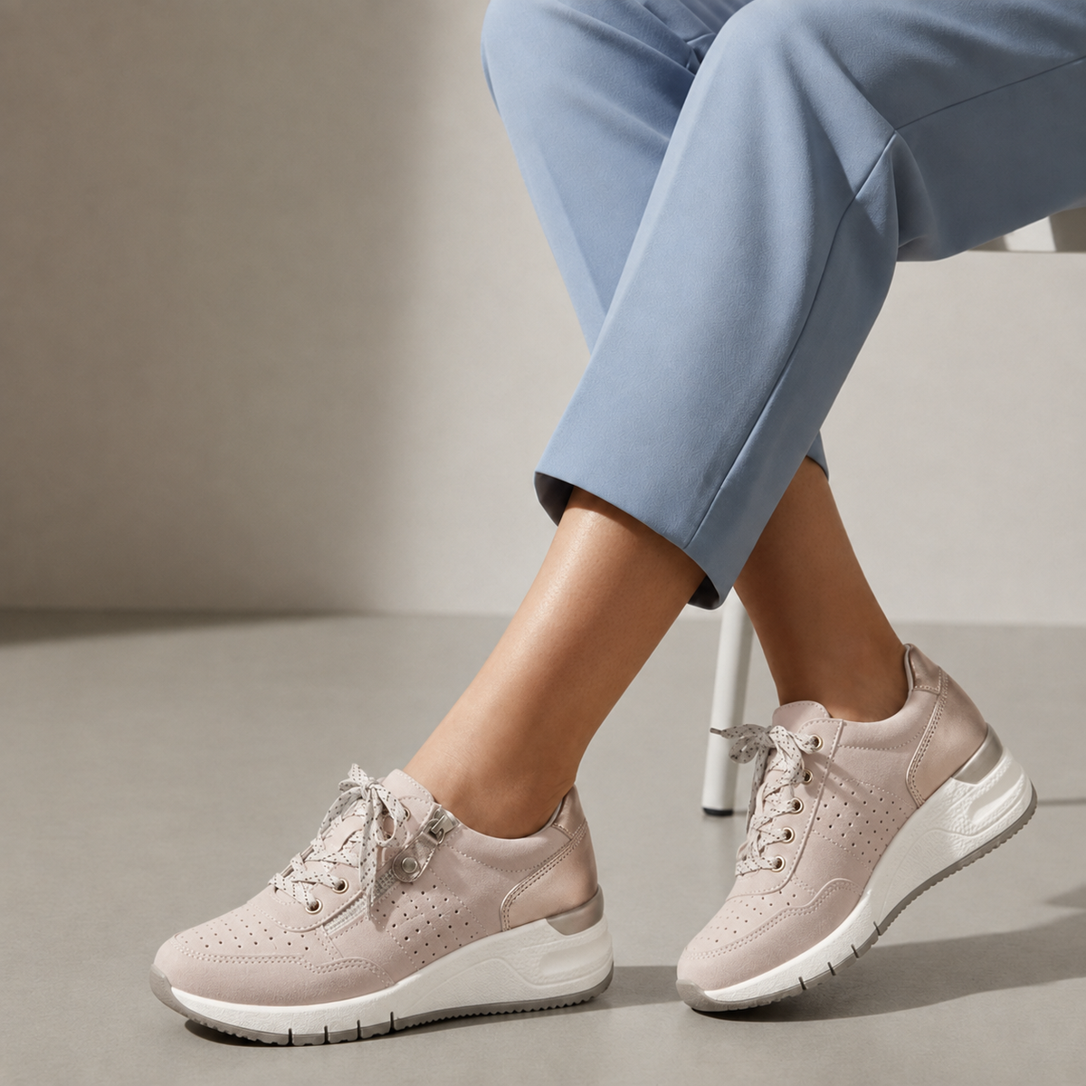 Larson – Unisex Orthopedic Sneakers with a Cushioned Insole