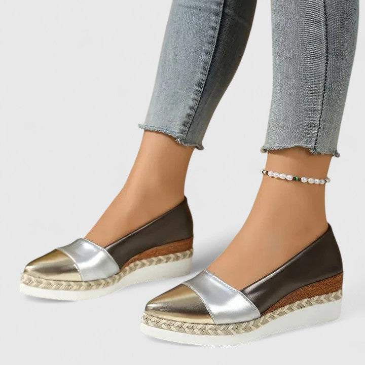 Women's Orthopedic Shoes with Cushioned Insole and Ergonomic Design