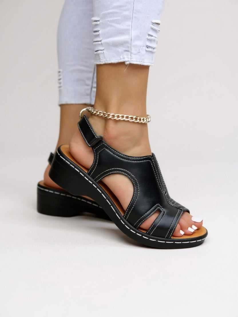 Mamie – Women's Comfortable Sandals with an Adjustable Strap
