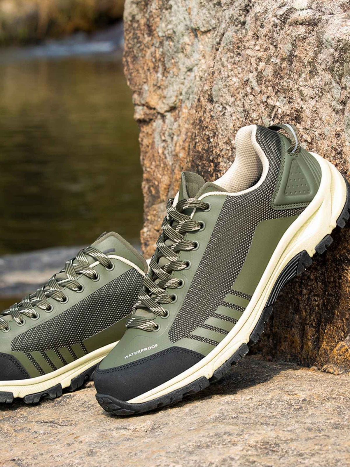 Halle – Unisex Non-Slip Shoes for Work and Everyday Wear