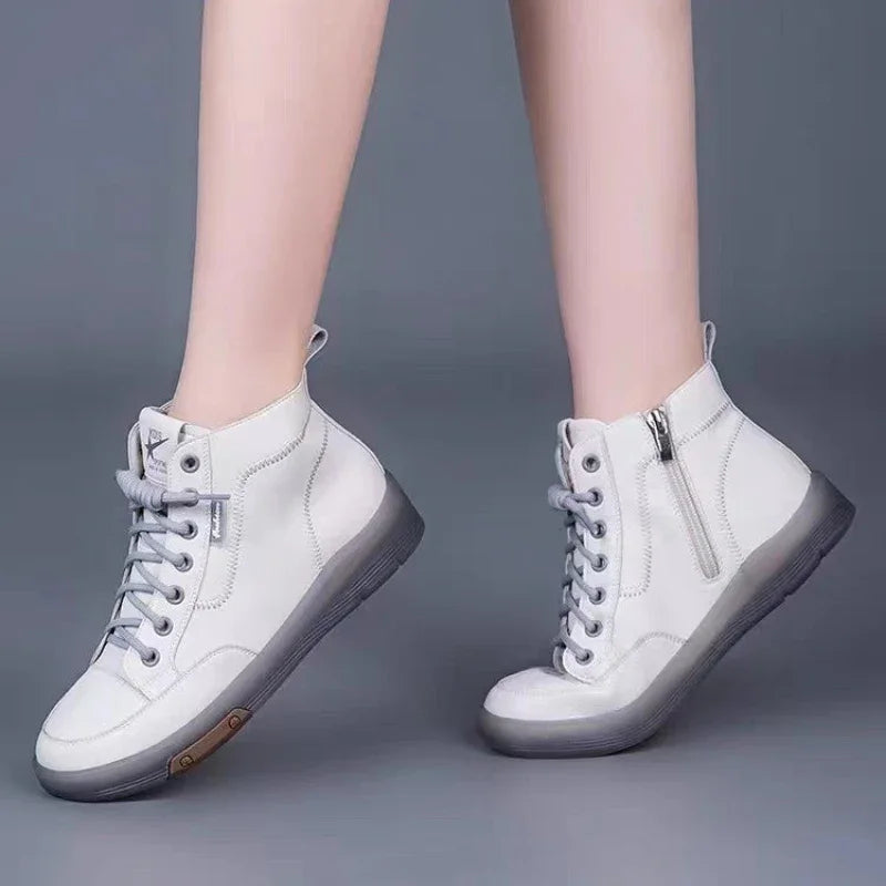 Dianne – Women's Nursing Sneakers for 12-Hour Shifts