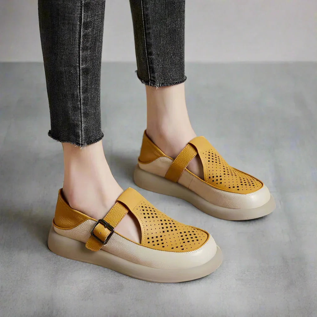 Comfortable Flats for Bunions - Wide Toe Box, Cushioned Leather