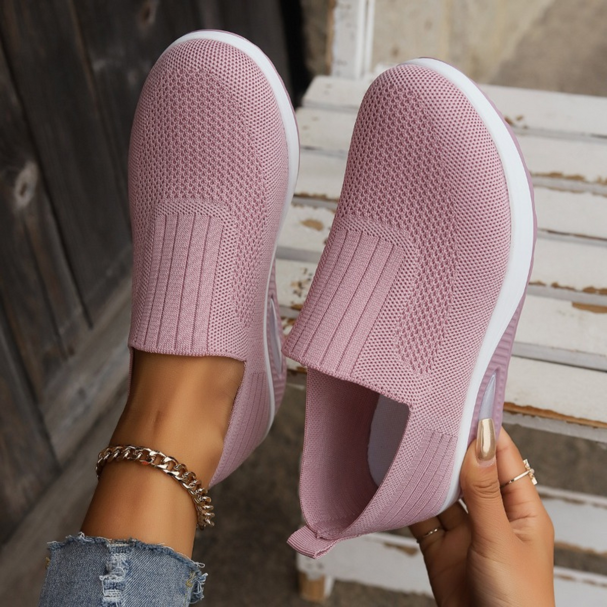 Hugh – Men's Slip-On Sneakers for Easy On and Off