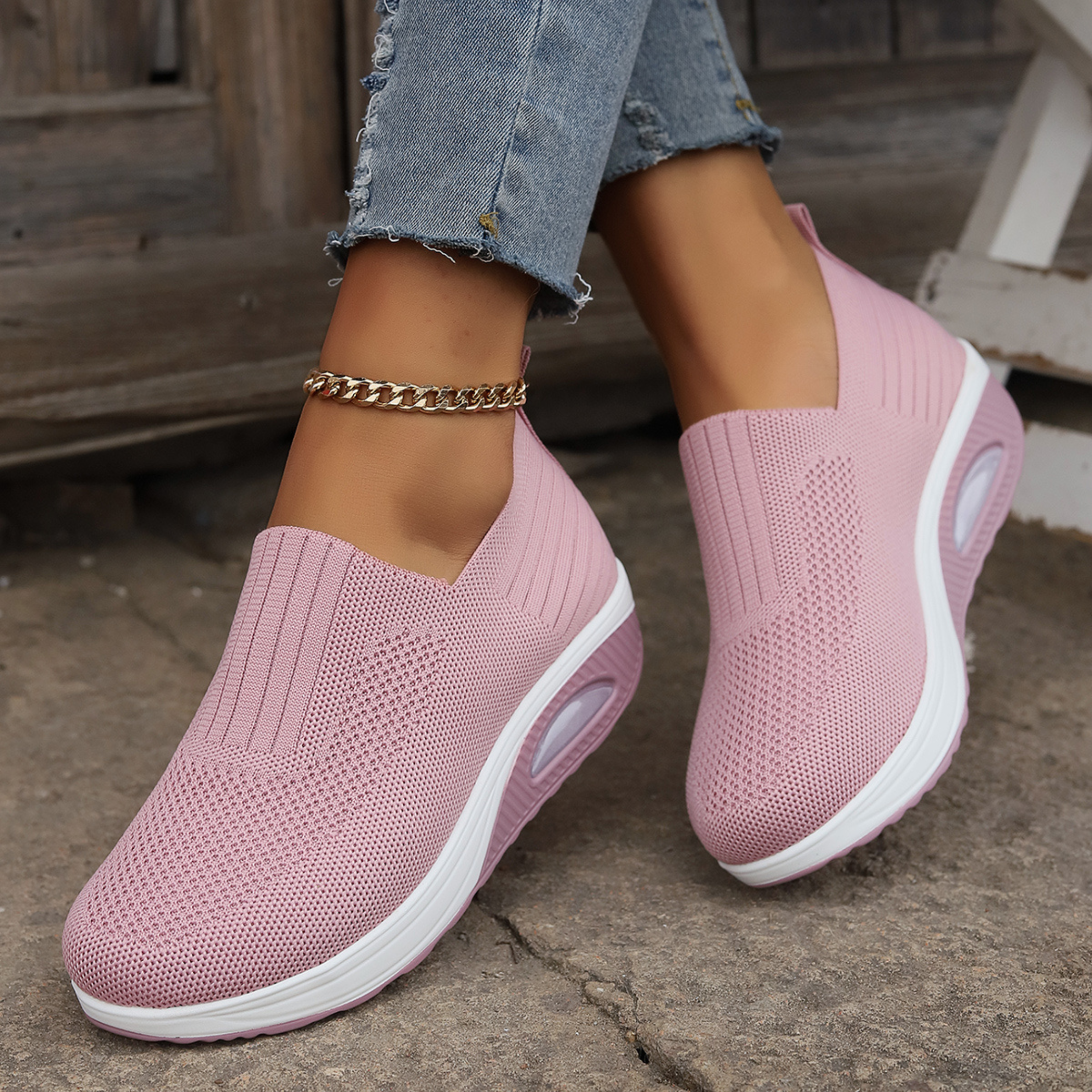 Hugh – Men's Slip-On Sneakers for Easy On and Off