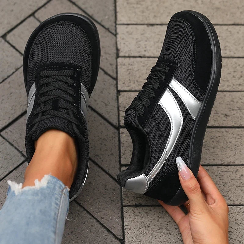 Women's Wide Toe Shoes Sneakers Barefoot Casual Wide Last Fashionable Canvas Black Flat Board Shoes Breathable Mesh Men'