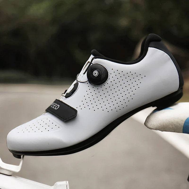 Unisex Mountain Bike Cycling Shoes Self-Locking Breathable Road Bicycle Flat Sneakers
