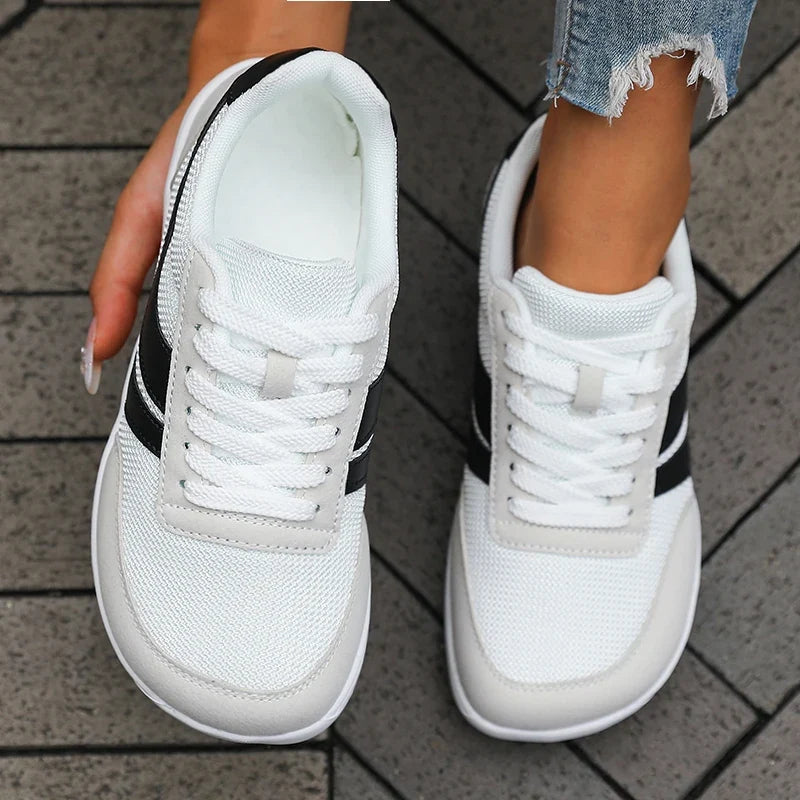 Women's Wide Toe Shoes Sneakers Barefoot Casual Wide Last Fashionable Canvas Black Flat Board Shoes Breathable Mesh Men'