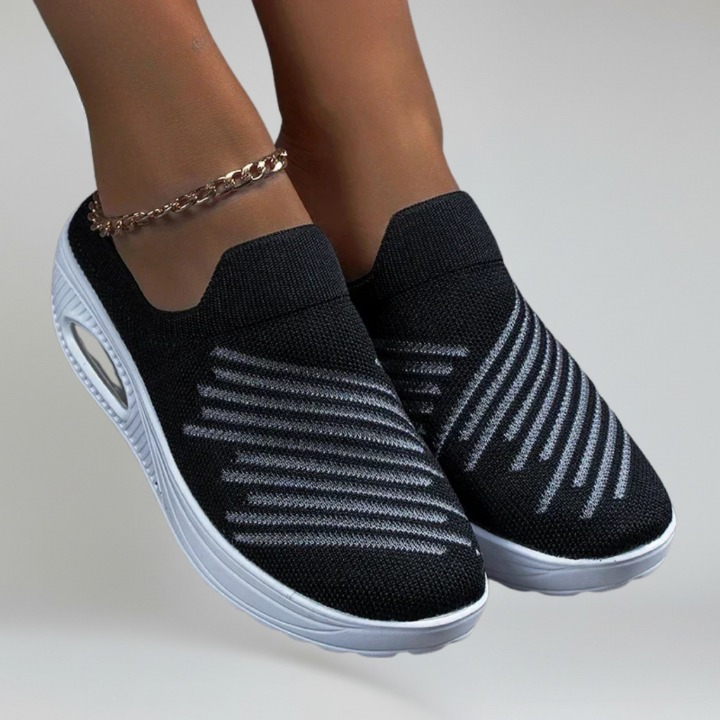 Women’s Slip-On Walking Shoes with Breathable Air Mesh and Air Cushion Platform Sole