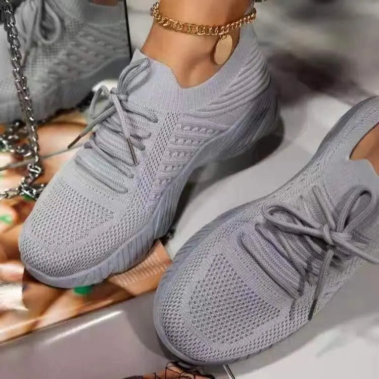 Sims – Unisex Non-Slip Sneakers for Work and Everyday Wear