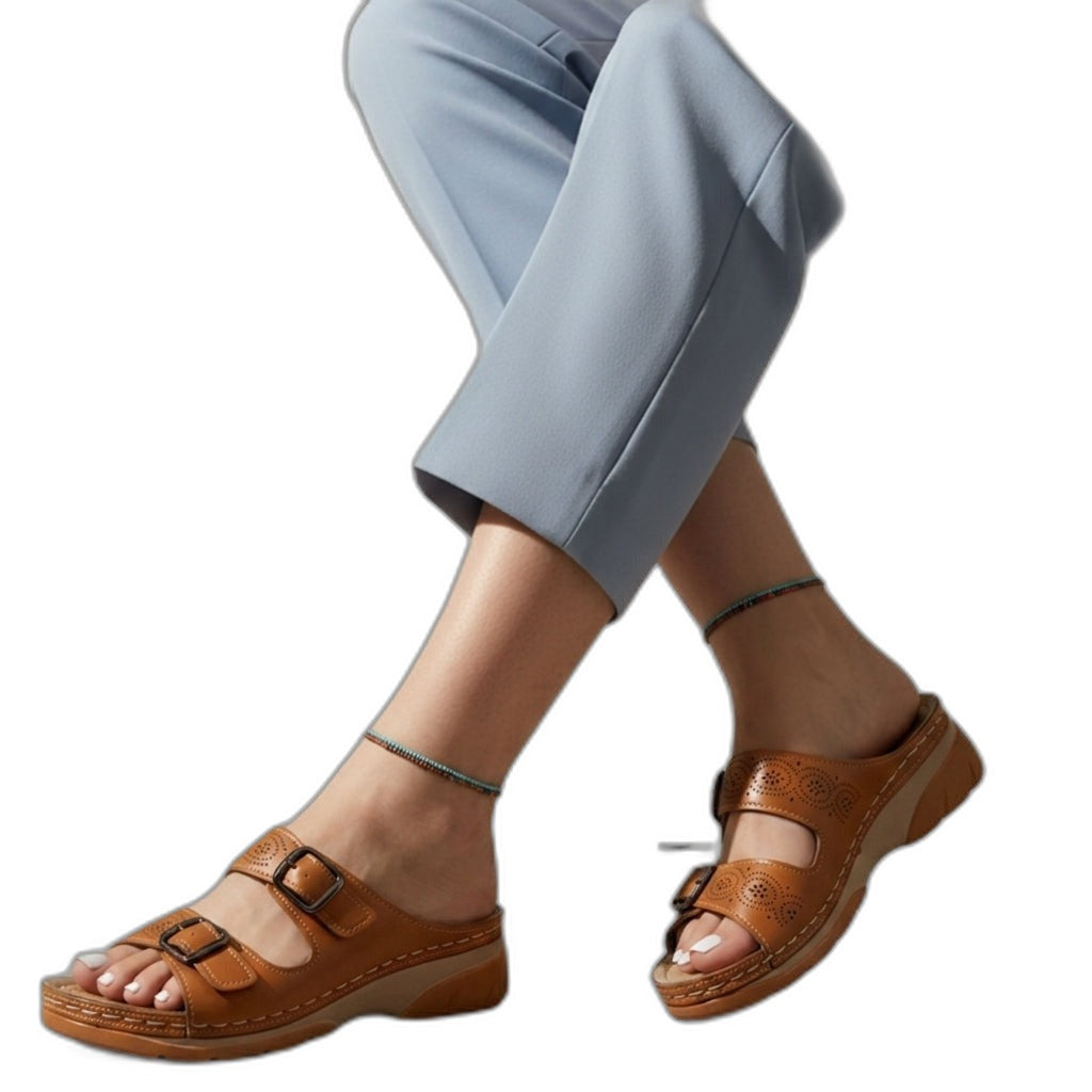 Curry – Unisex Comfortable Sandals with an Adjustable Strap