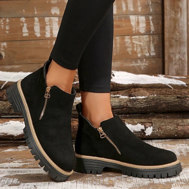 Glenda – Women's Comfort Boots with a Cushioned Insole