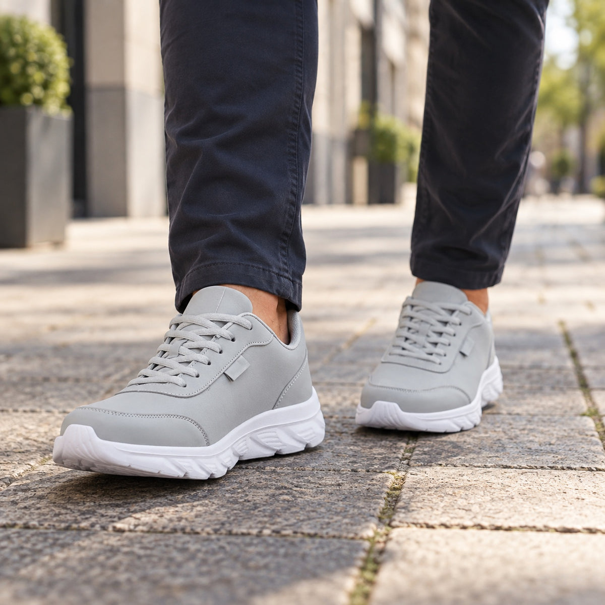 Chad – Men's Arch Support Sneakers, worn on a walk