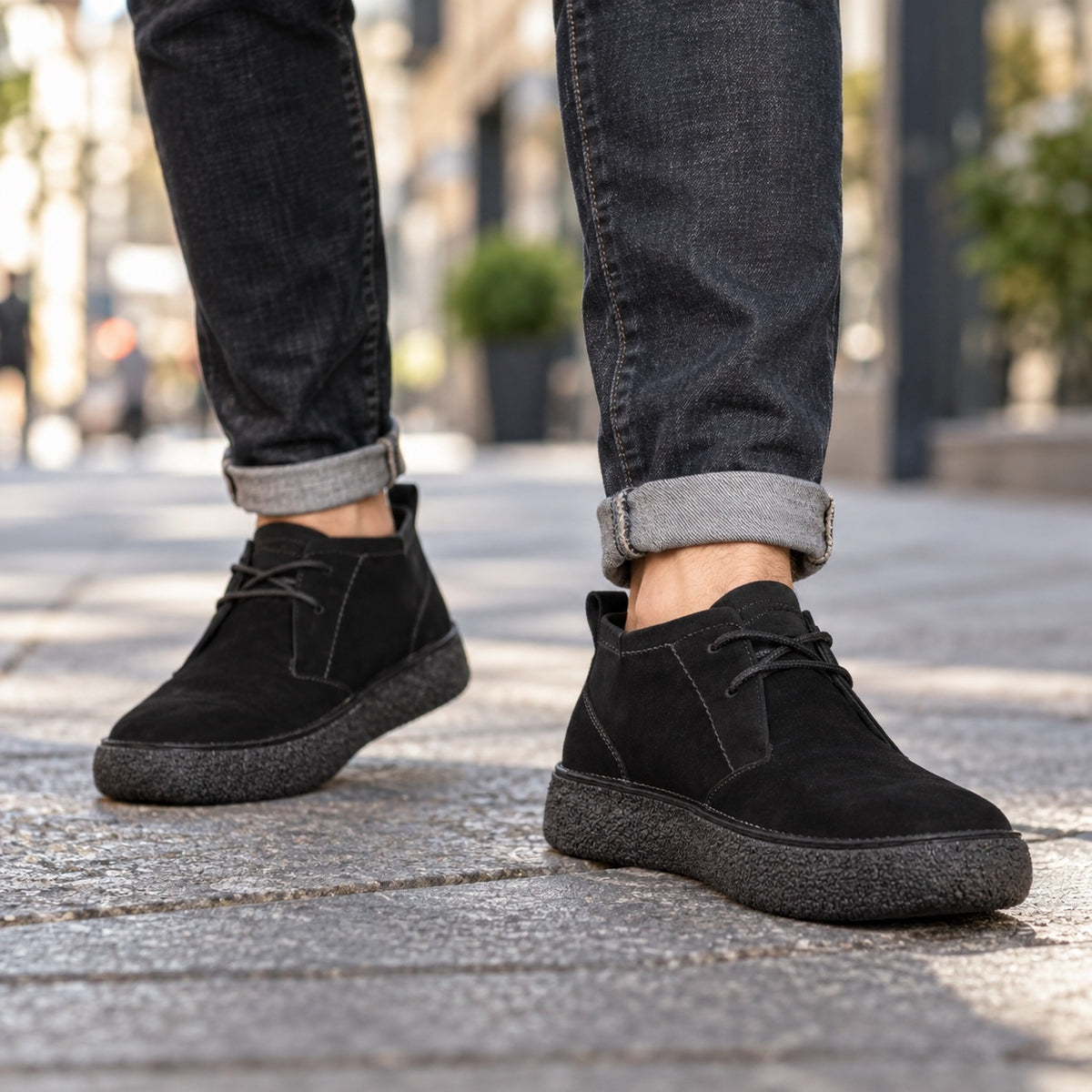 Chester – Men's Walking Shoes, worn on a walk
