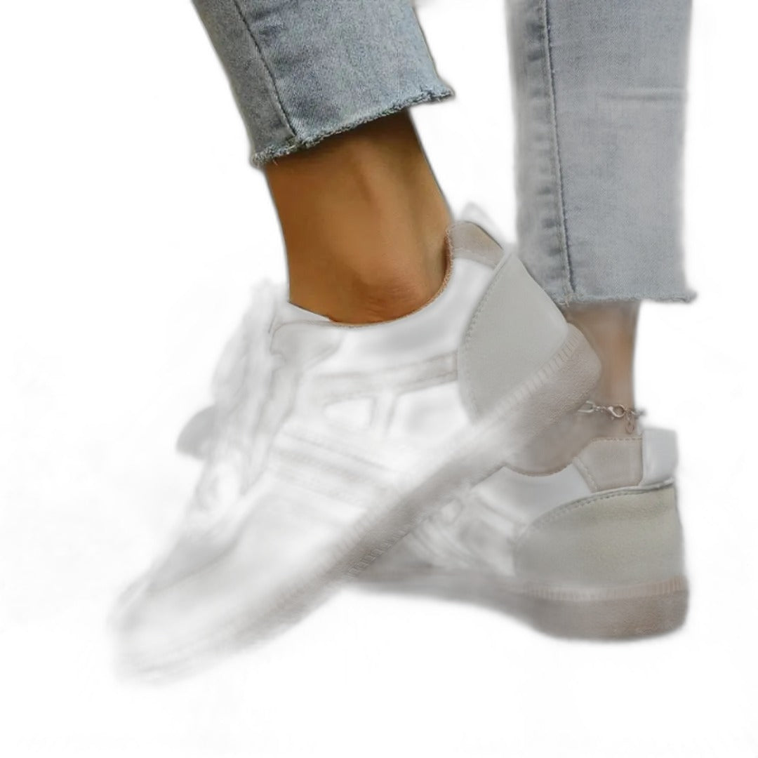 Traci – Women's Wide Toe Box Sneakers with Room for Bunions