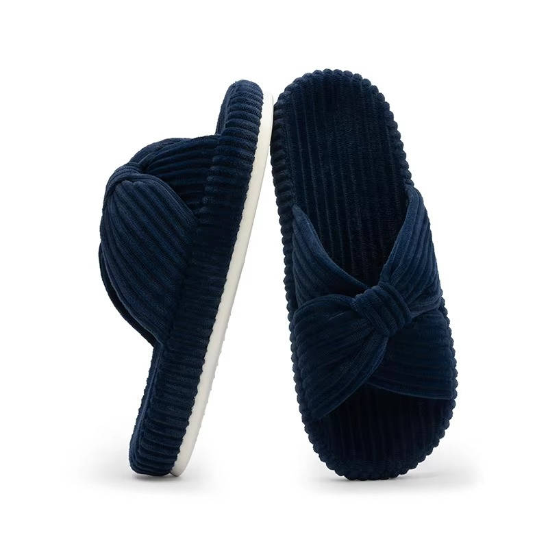 Alberta – Women's Comfort Slippers with a Soft Lining