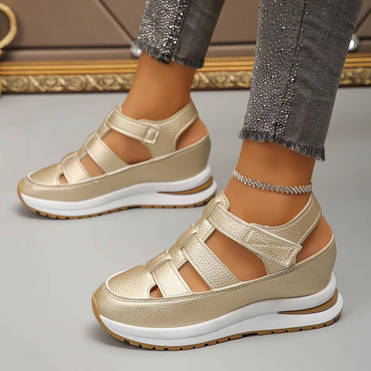 Briggs – Unisex Walking Sneakers with a Cushioned Midsole