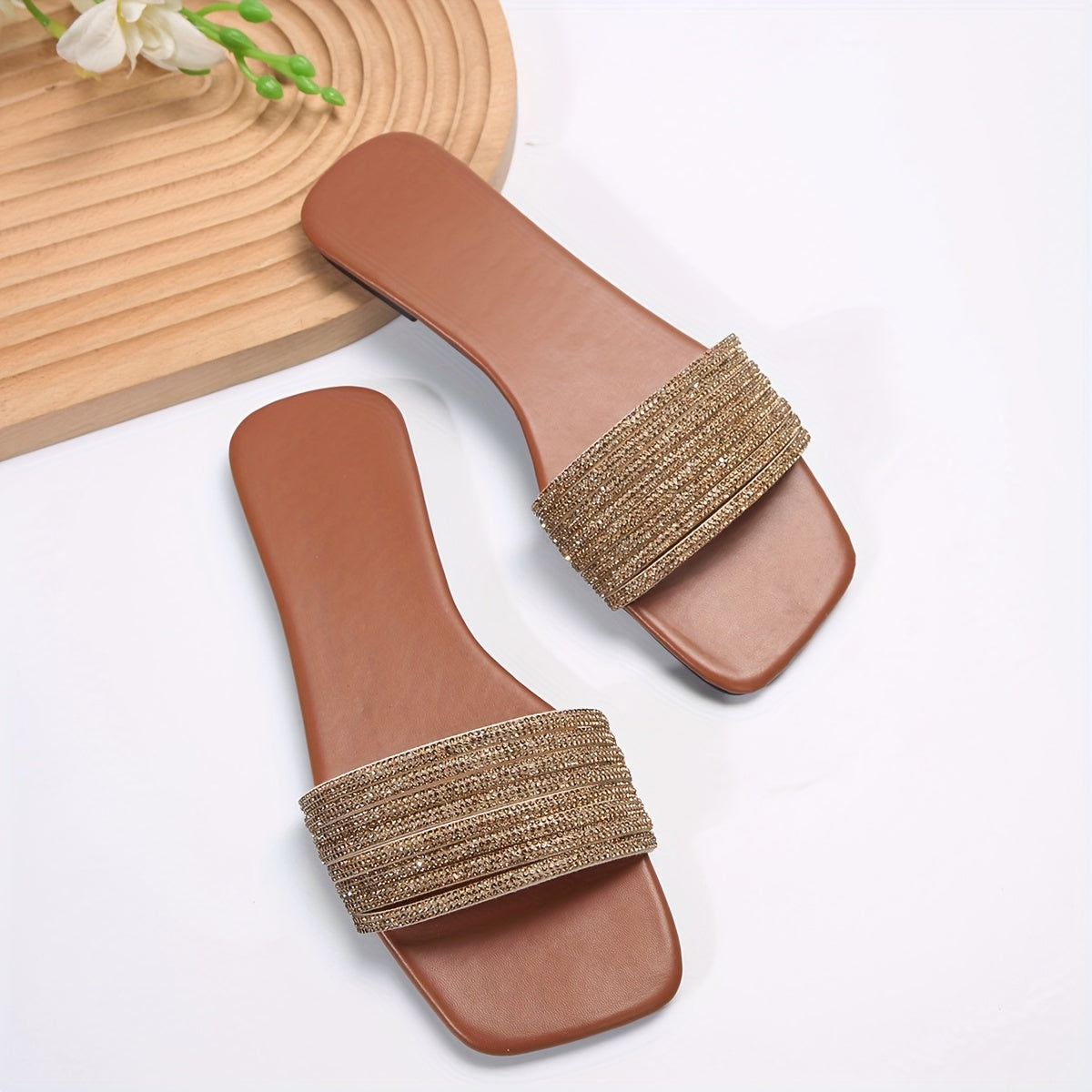 Wanda – Women's Comfortable Sandals with an Adjustable Strap