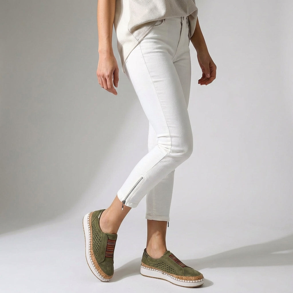 Orthopedic Slip On Platform Loafers with Supportive Suede Upper